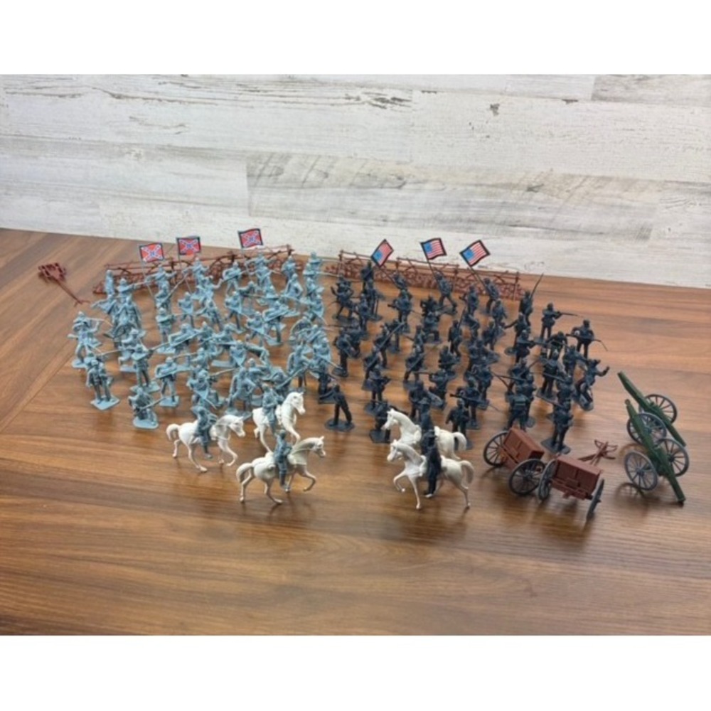 Vintage‎ BMC Civil War Miniature Plastic Soldiers Confederate Army Lot of 115